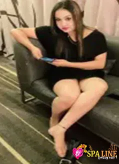 banaswadi-sexy-massage-parlour-girls-1